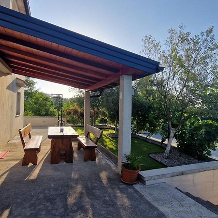 Apartments In Rijeka, Free Parking And Large Terrace, 15Min Drive From The Beach Eksteriør bilde